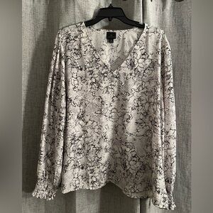 Cute, black and white floral blouse